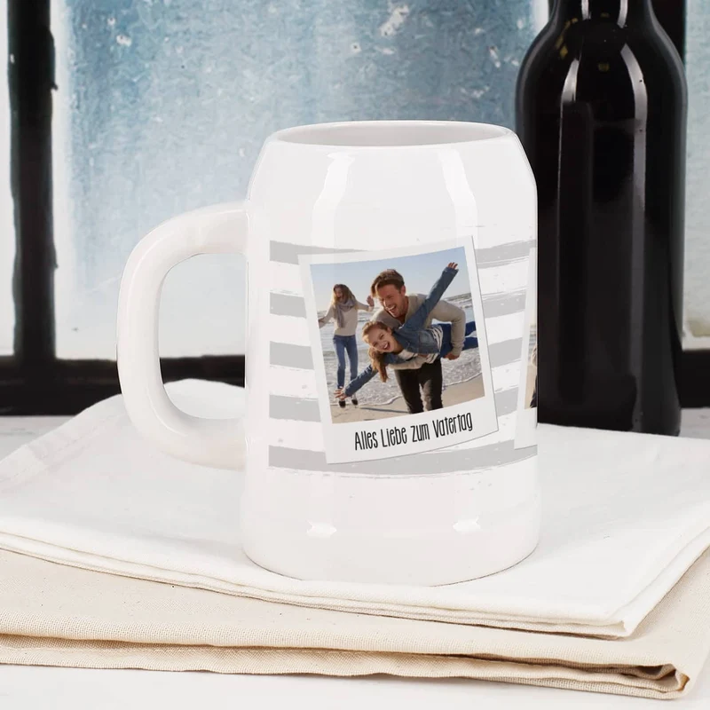 Bierkrug mit Ihren drei Lieblingsfotos und Wunschtexten