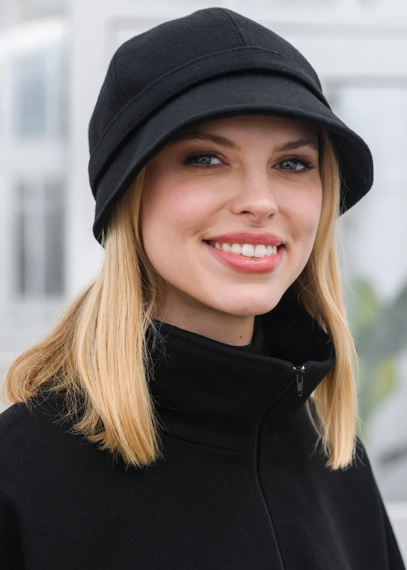 Mucros Black Flapper Hat