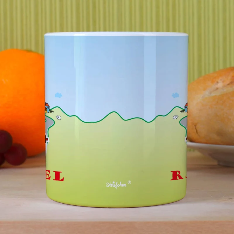 Kindertasse mit rotem Traktor und Wunschname | Geschenk für Kinder & Kindergarten