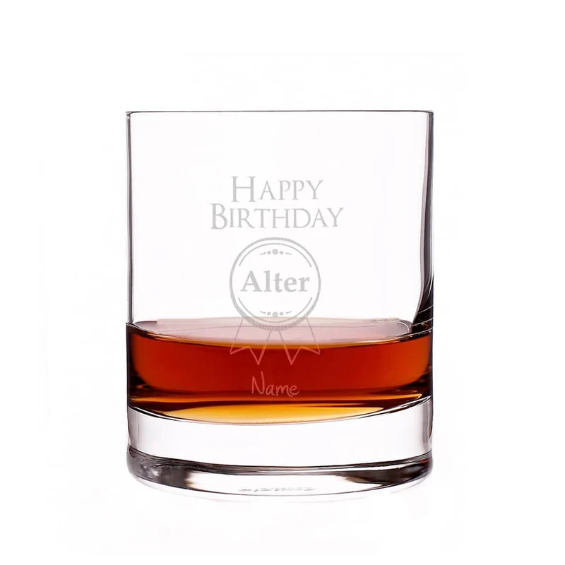 Stilvolles Whiskyglas zum Geburtstag mit Name und Alter