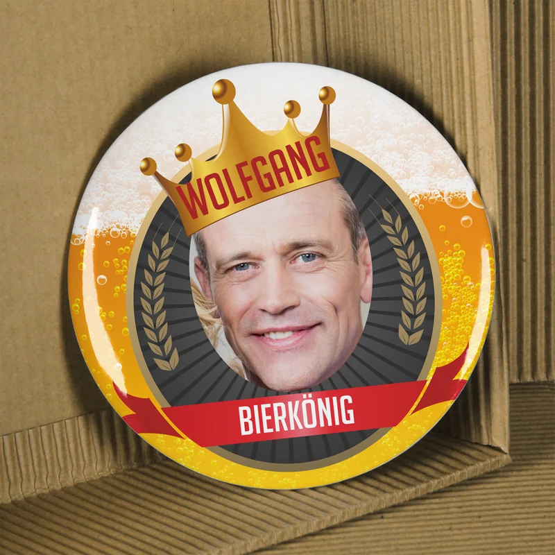 Lustiger XXL Bier-Button mit Ihrem Wunschfoto und eigenen Texten bedruckt