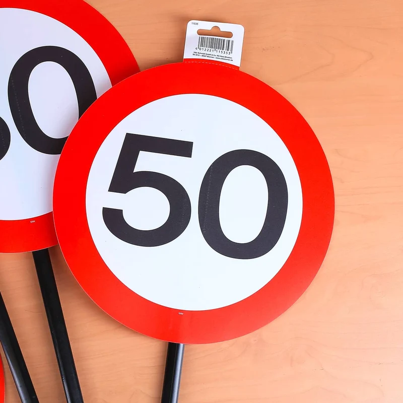 Schild mit Stab zum 50. Geburtstag