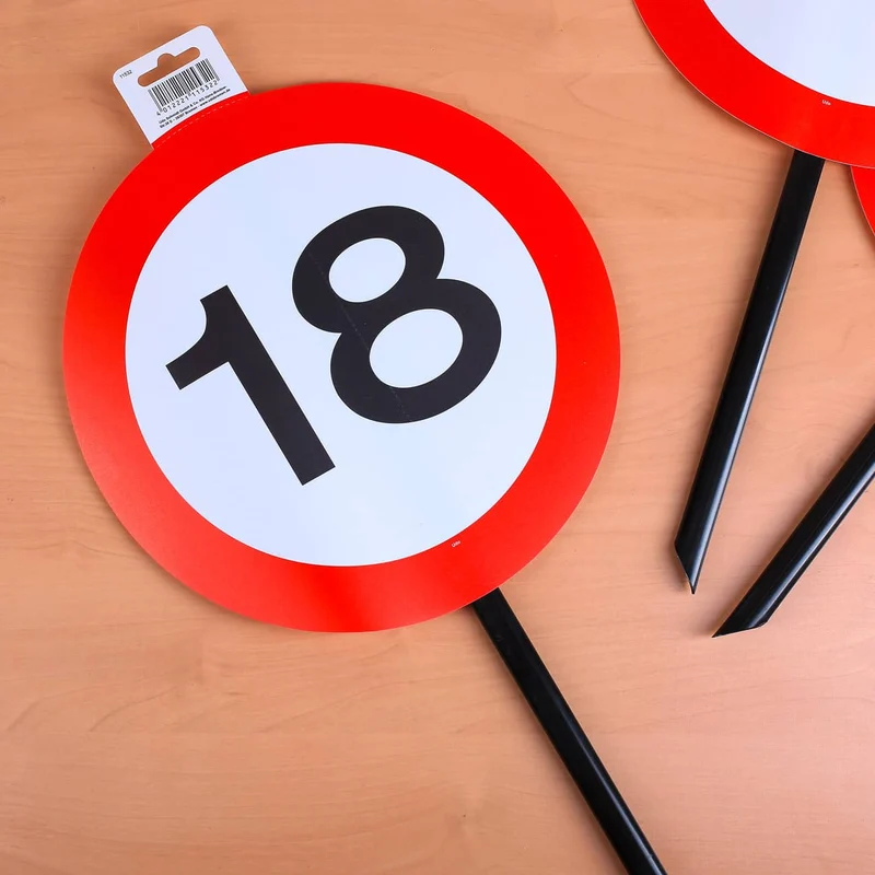 Schild mit Stab zum 18. Geburtstag