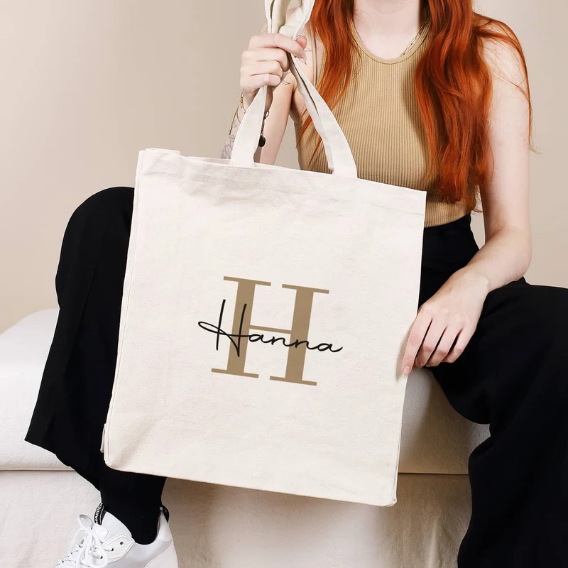 Baumwollshopper mit Initiale und Name in 4 verschiedenen Farben