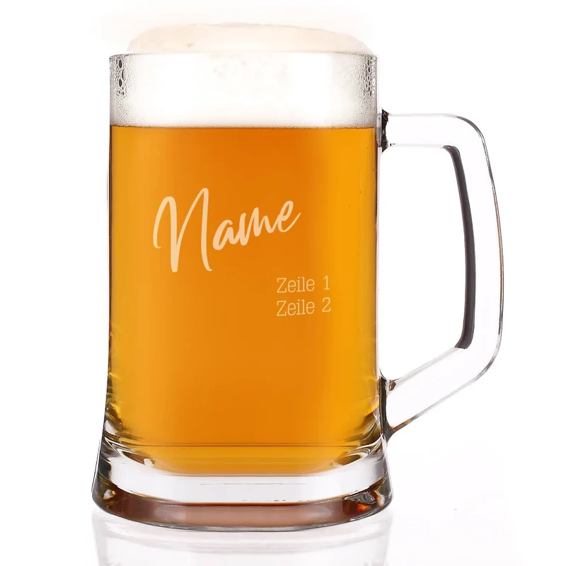 Gravierter Glasbierkrug mit Ihren Wunschtexten im modernen Design