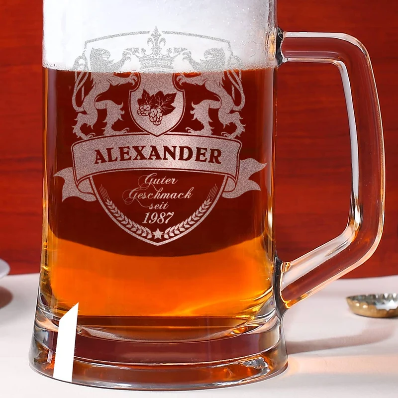 Bierkrug mit persönlichem Löwen Wappen