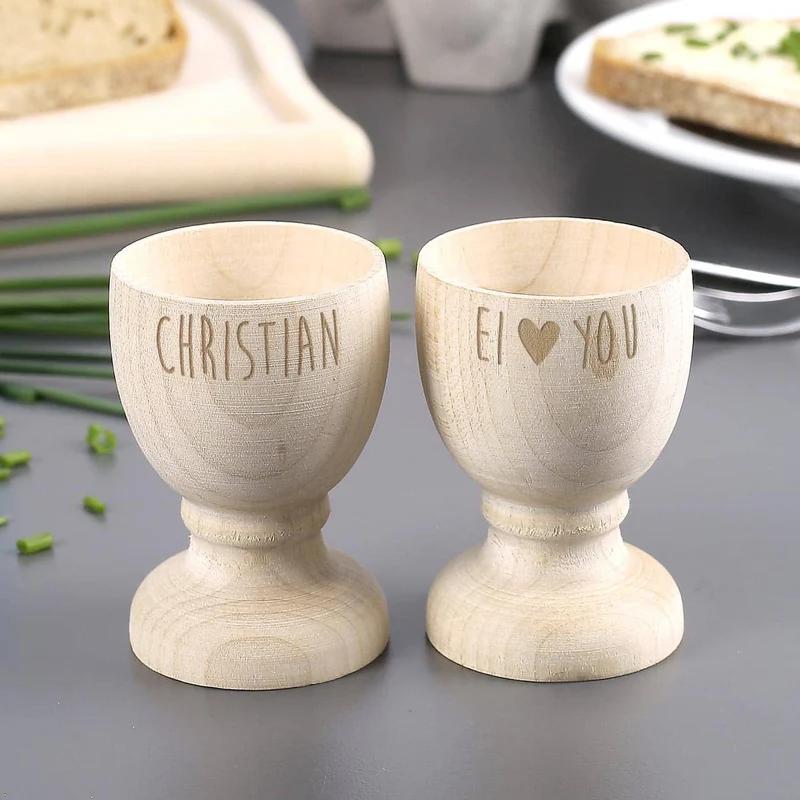 Eierbecher aus Holz Ei love you