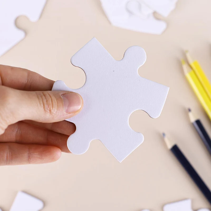 Weißes Herz-Puzzle