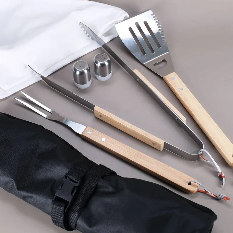 Grillschürze "Auftragsgriller" inklusive Grillzubehör
