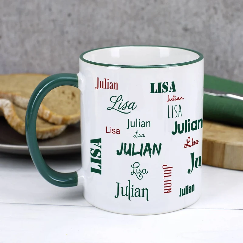Tasse mit zwei Namen in verschiedenen Schriftarten