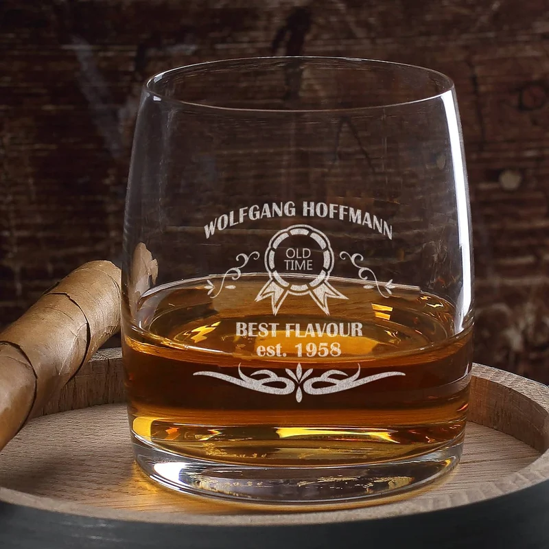 Graviertes Whiskeyglas Best Flavour mit Namen und Geburtsjahr