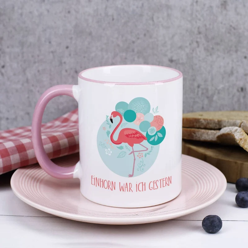 Flamingo Tasse mit Wunschtext und rosa Henkel