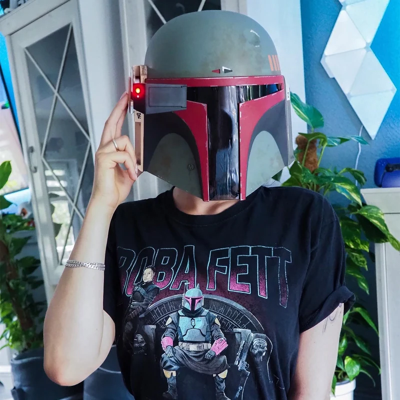 Boba Fett Premium Helm Replik Re-Armored mit Lichteffekten - Star Wars