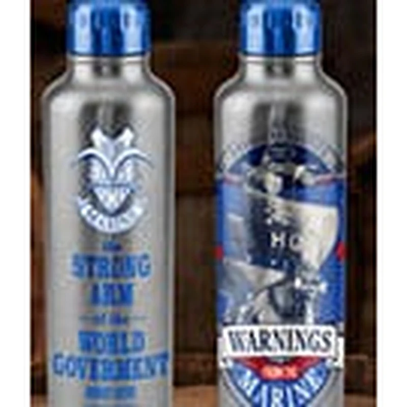 One Piece Metal Trinkflasche