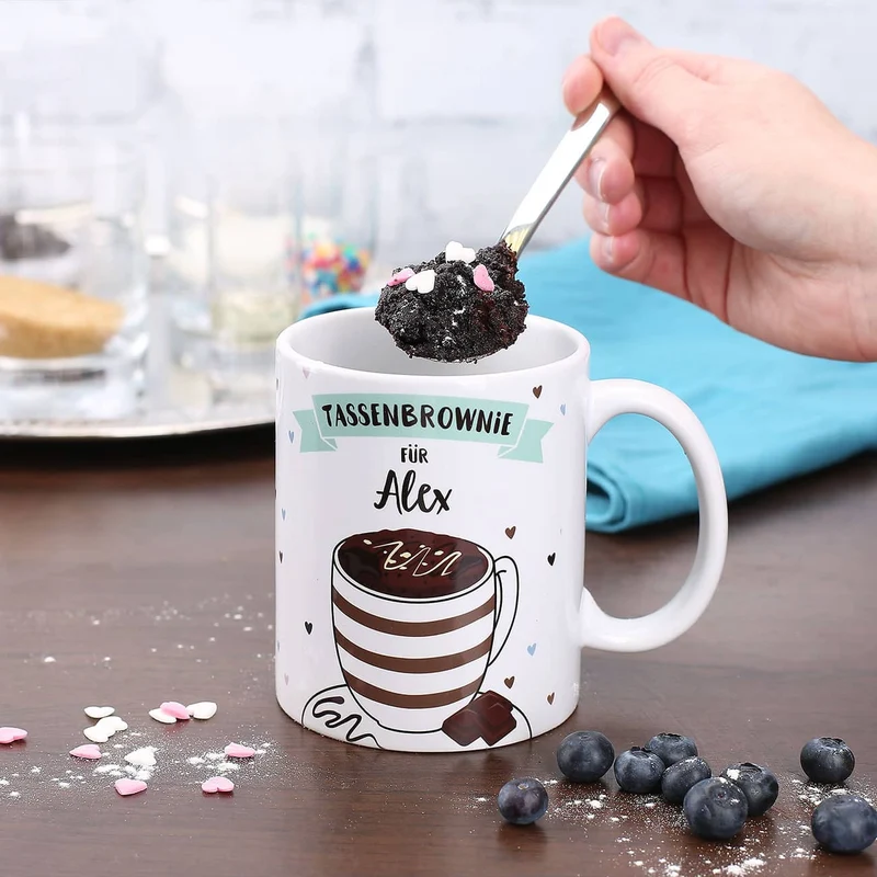 Tasse bedruckt mit Name und Rezept für Tassenbrownie